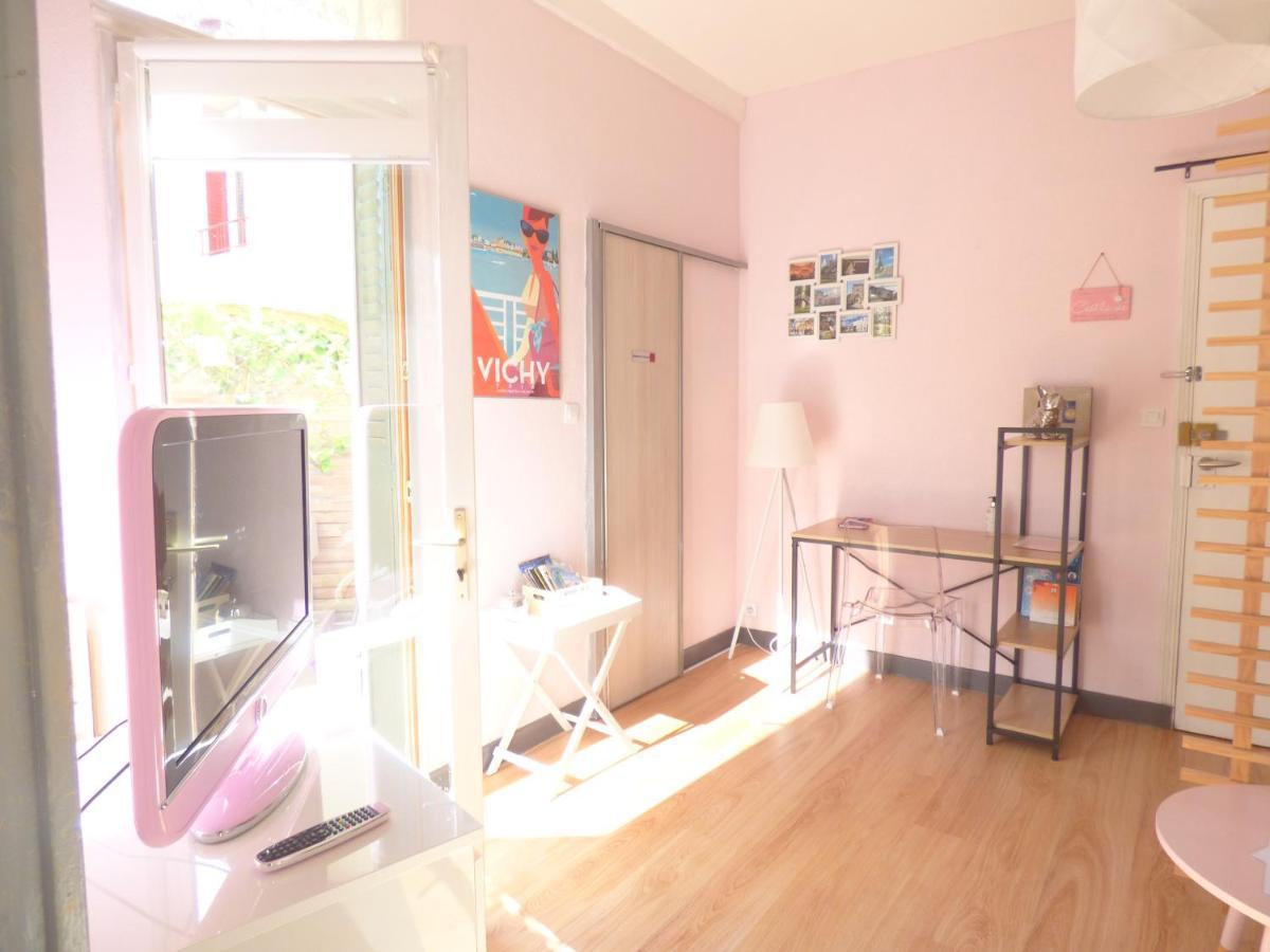 Appartement Les Cocons de Stéphanie à Vichy Extérieur photo
